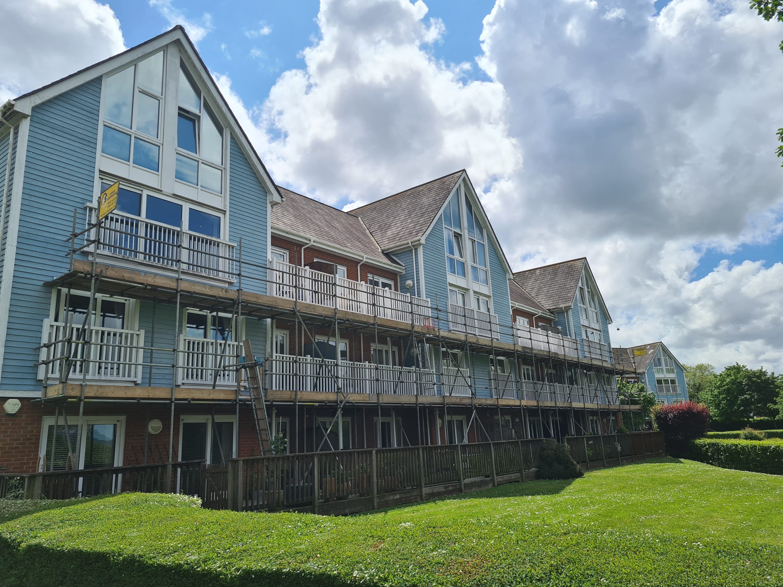 Commercial building exterior painting by Mark Pinchin Painting and Decorating near Sevenoaks
